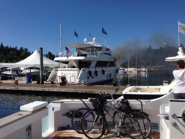 85' new yacht starts on fire at the dock at Roche Harbor